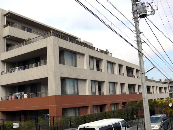 クレッセント青葉台の丘 3