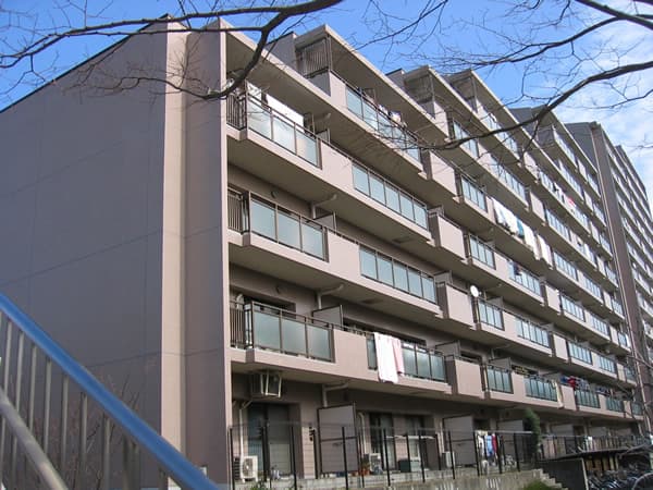 ヒルトップコートきらめきの街6番館 1