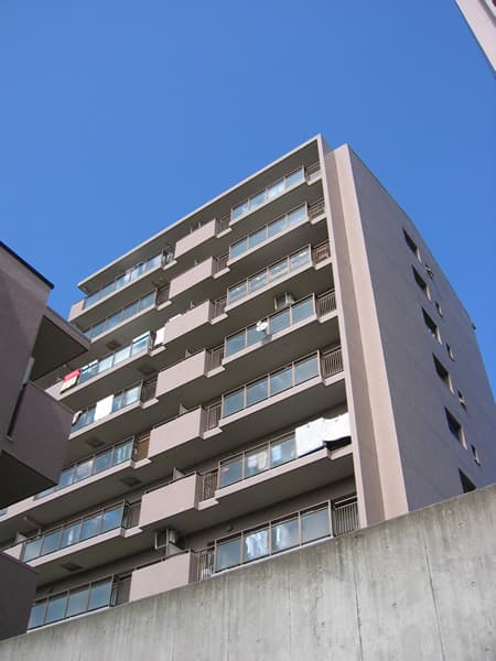 ヒルトップコートきらめきの街6番館 2