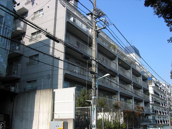 日商岩井南平台マンション 1