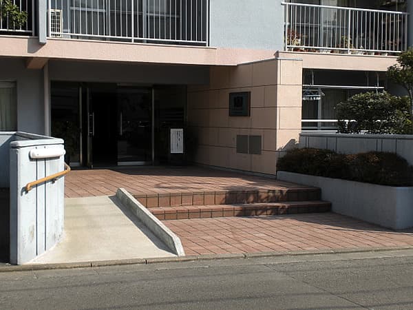 ライオンズマンション青葉台 4