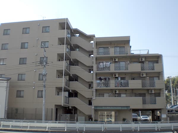 フローレンスパレスニュータウンあざみ野 1