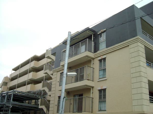 グランシティユーロコートあざみ野 2