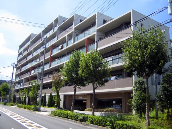 エルフィーノ鶴川パークヒルズ 1