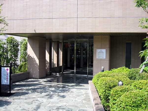 グラビスコート読売ランド前 3