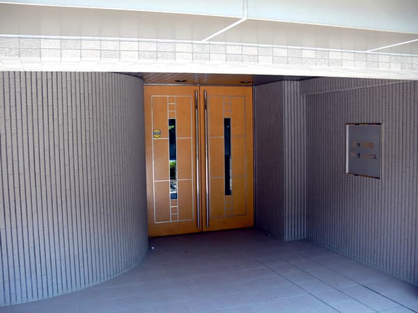 向ヶ丘遊園ガーデンハウス 3