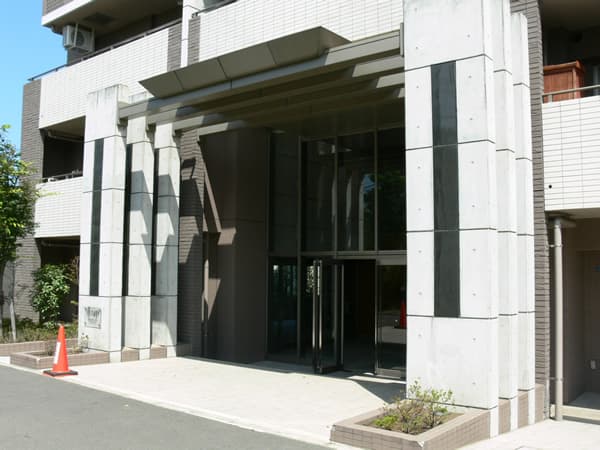 リステージたまプラーザガーデンプレイス 3