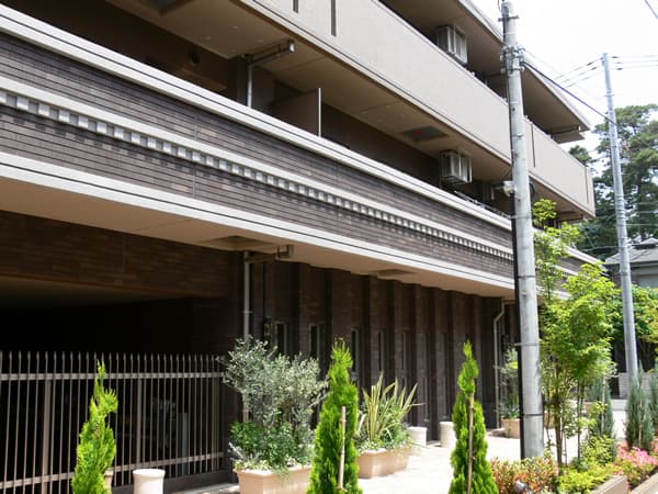 ナイスアーバンスクエア東林間 1