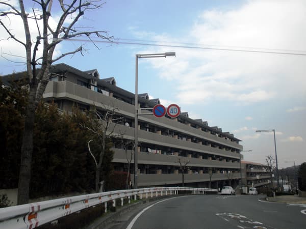 ライオンズマンションこどもの国 3