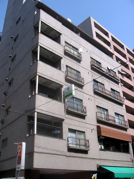 セザール山下公園 1