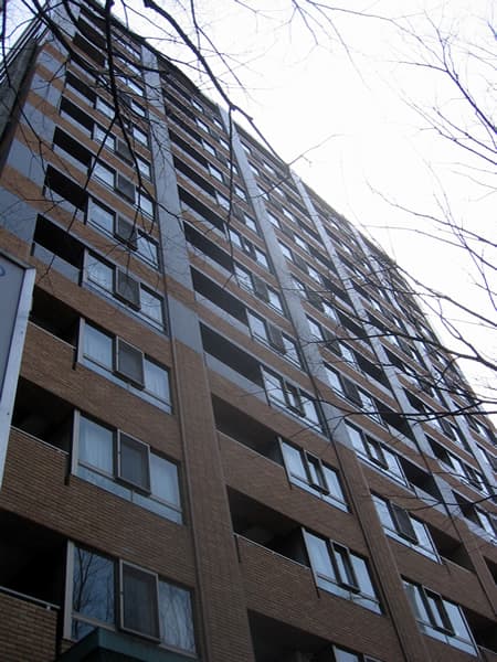 ドメス山下町ベイタワー 1