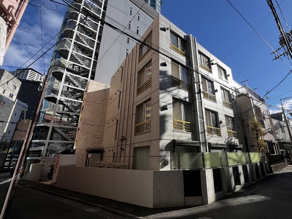 アーバイル西新宿 1