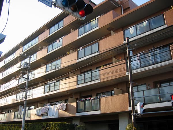 ハイホーム東林間 1