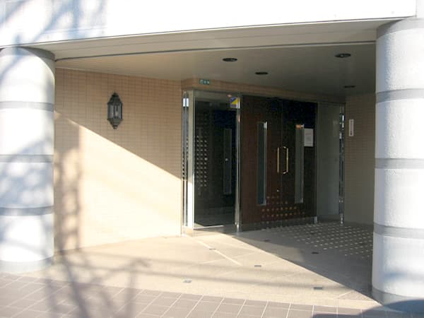 小田急コアロード東林間2 4