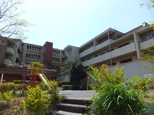 ライオンズマンション鷺沼フォレストヒルズノースウィング 1