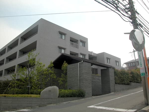 パークホームズ鷺沼3丁目ヒルテラス 1