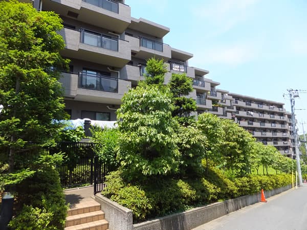 ヴィルヌーブ鷺沼2番館 1