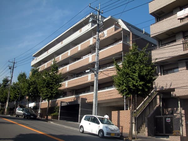 ファミールヒルズ鷺沼 2