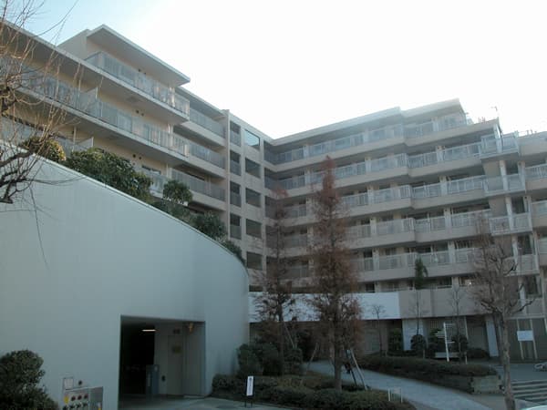 イトーピア鷺沼グランフォート 1