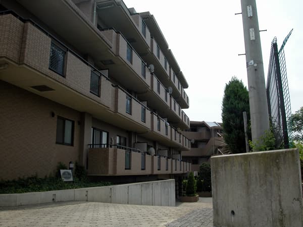 エステスクエアたまプラーザ 1