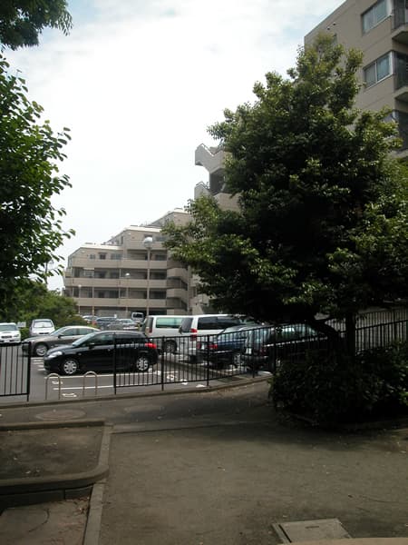 ウインザーハイム宮前平アーベイン 4