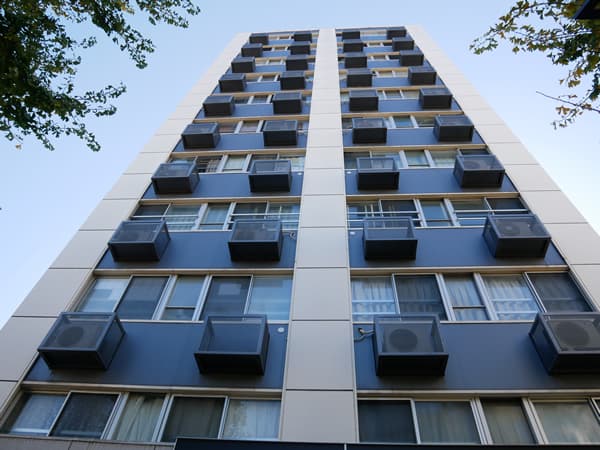 新倉マンション 3