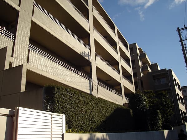 ヒルズ市が尾ビューステージ 1