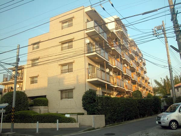 コープ野村市ヶ尾 2