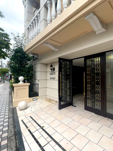 グランシティユーロテラス2 2