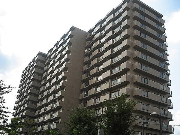 ローヤルシティ鴨居7番館 4