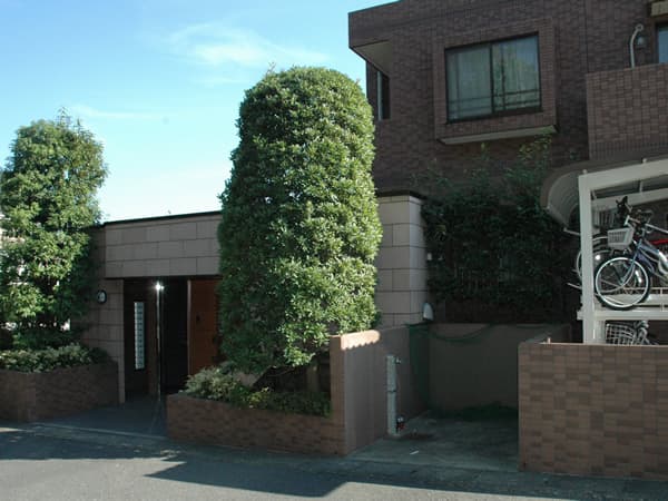 あざみ野プラッツ 2