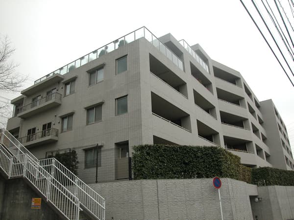 ジオ美しが丘2丁目 1