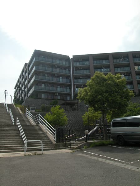 ライオンズマンション宮前平ヒルズ 4