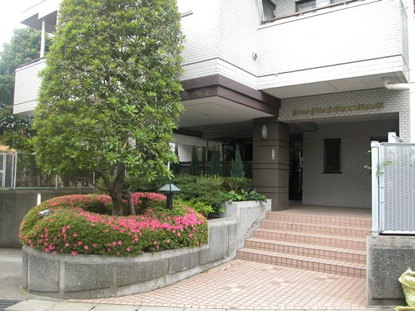 ライオンズヒルズ梶ヶ谷東 3