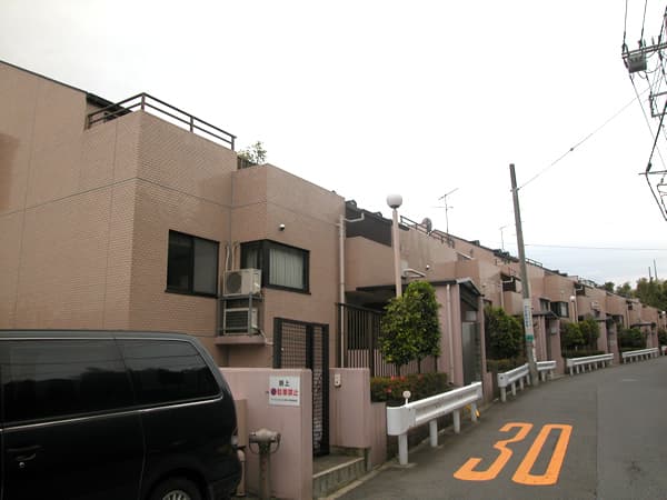 ライオンズヒルズ梶ヶ谷 2