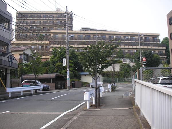 ニューウェルテラス宮前平C棟 1