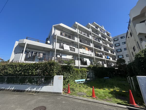 西谷三和プラザ 1