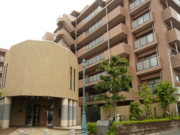 セザール中央林間南 1