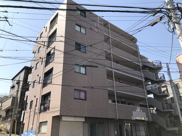 リブゼ横浜白楽 1