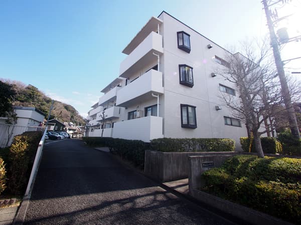 葉山ニューライフ 1