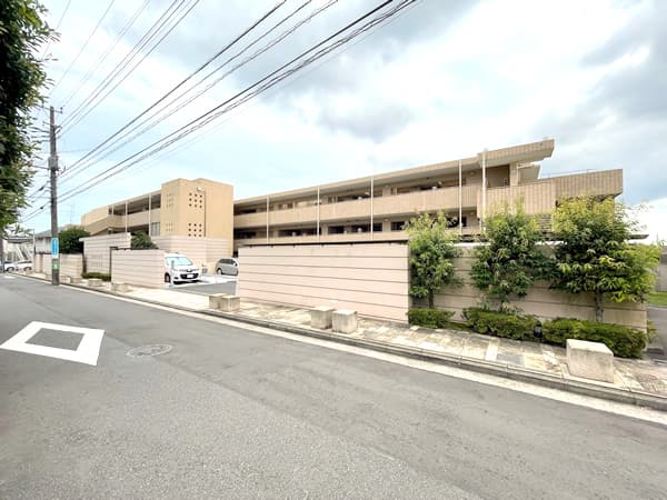 アールヴェール菊名錦が丘 1