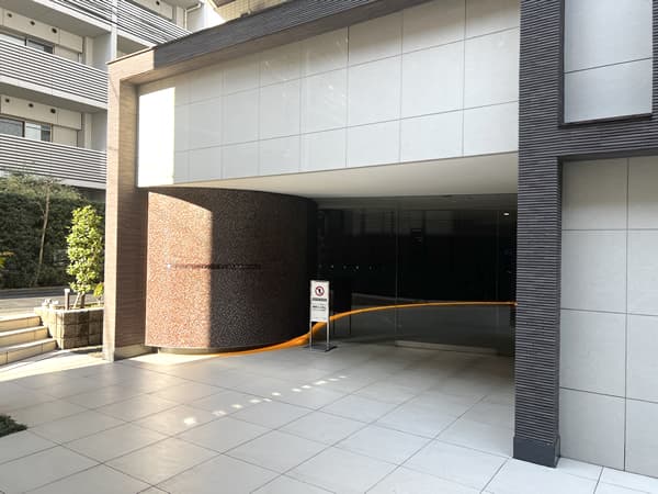 クレイシア新宿パークコンフォート 3
