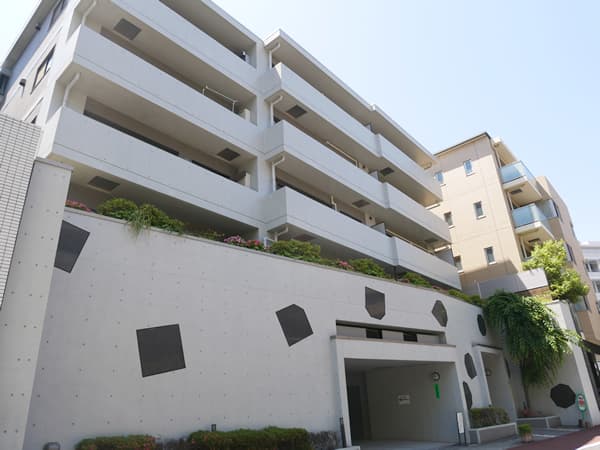 アルファホームズ池田山 1