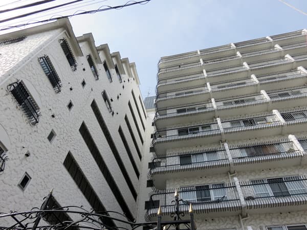 秀和目黒駅前レジデンス 11