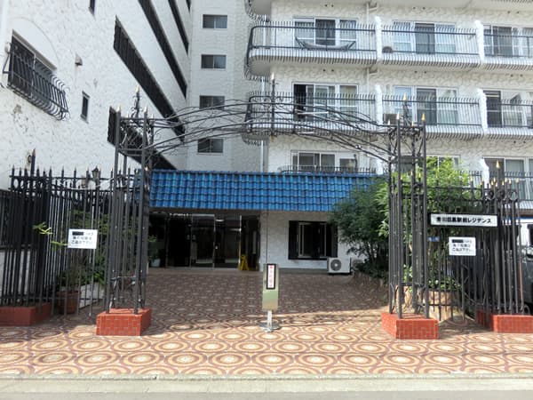 秀和目黒駅前レジデンス 12