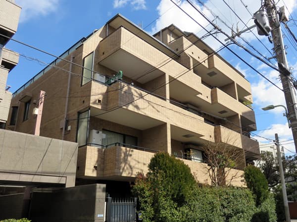 ファミールグラン山王 3