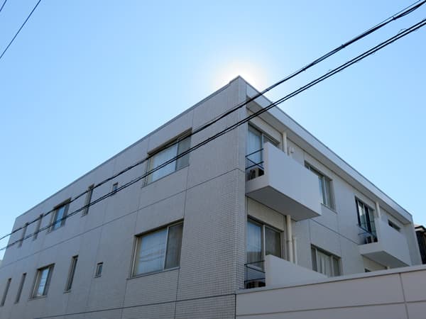 プレシオーソ山王2丁目 3