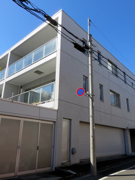 プレシオーソ山王2丁目 9