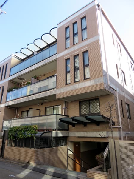 マイネシュロッス山王 2