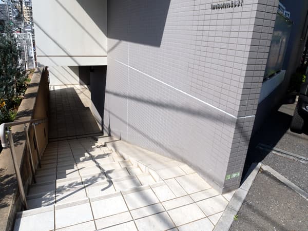 セアベーレ谷中銀座イースト 5